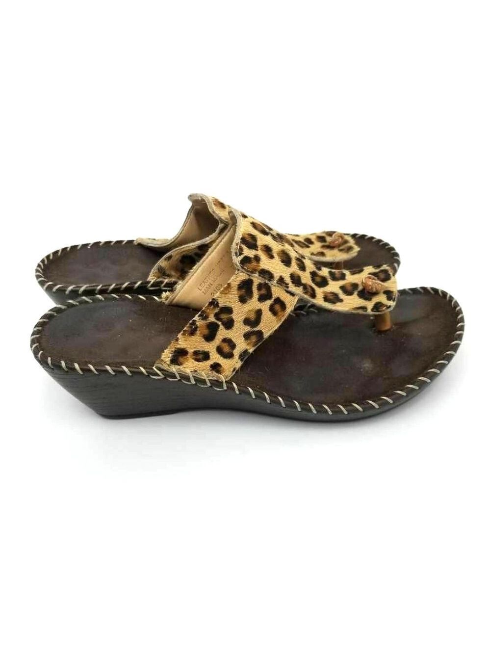Gabriella Womens Thong Sandals Black Animal Print